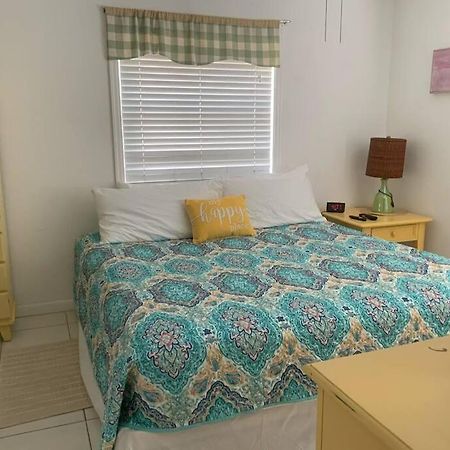 Lovely 1 Bedroom Unit Across From Lido Key Beach 萨拉索塔 外观 照片